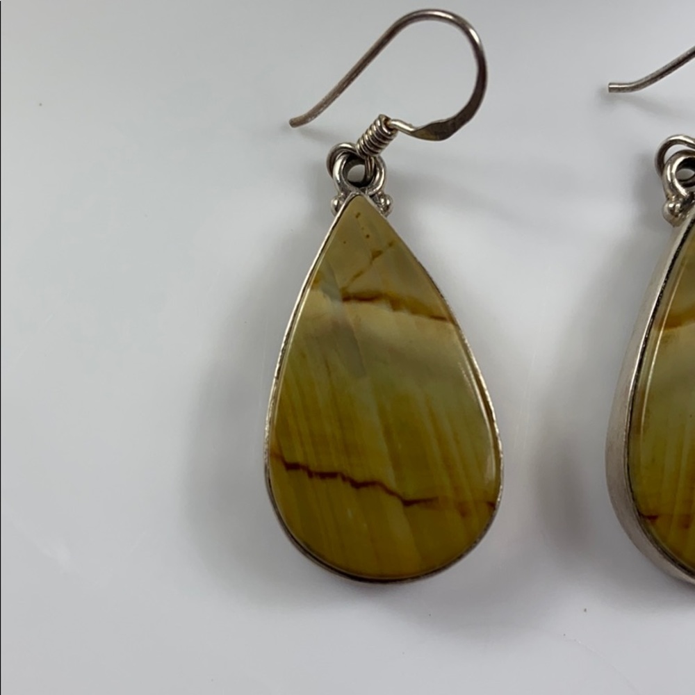 Sterling Silver green gemstone teardrop earrings - Picture 2 of 3